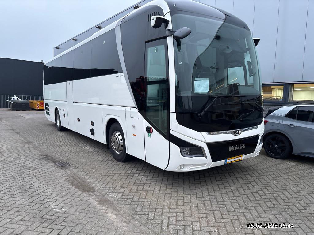 Touringcar Bakker Travel