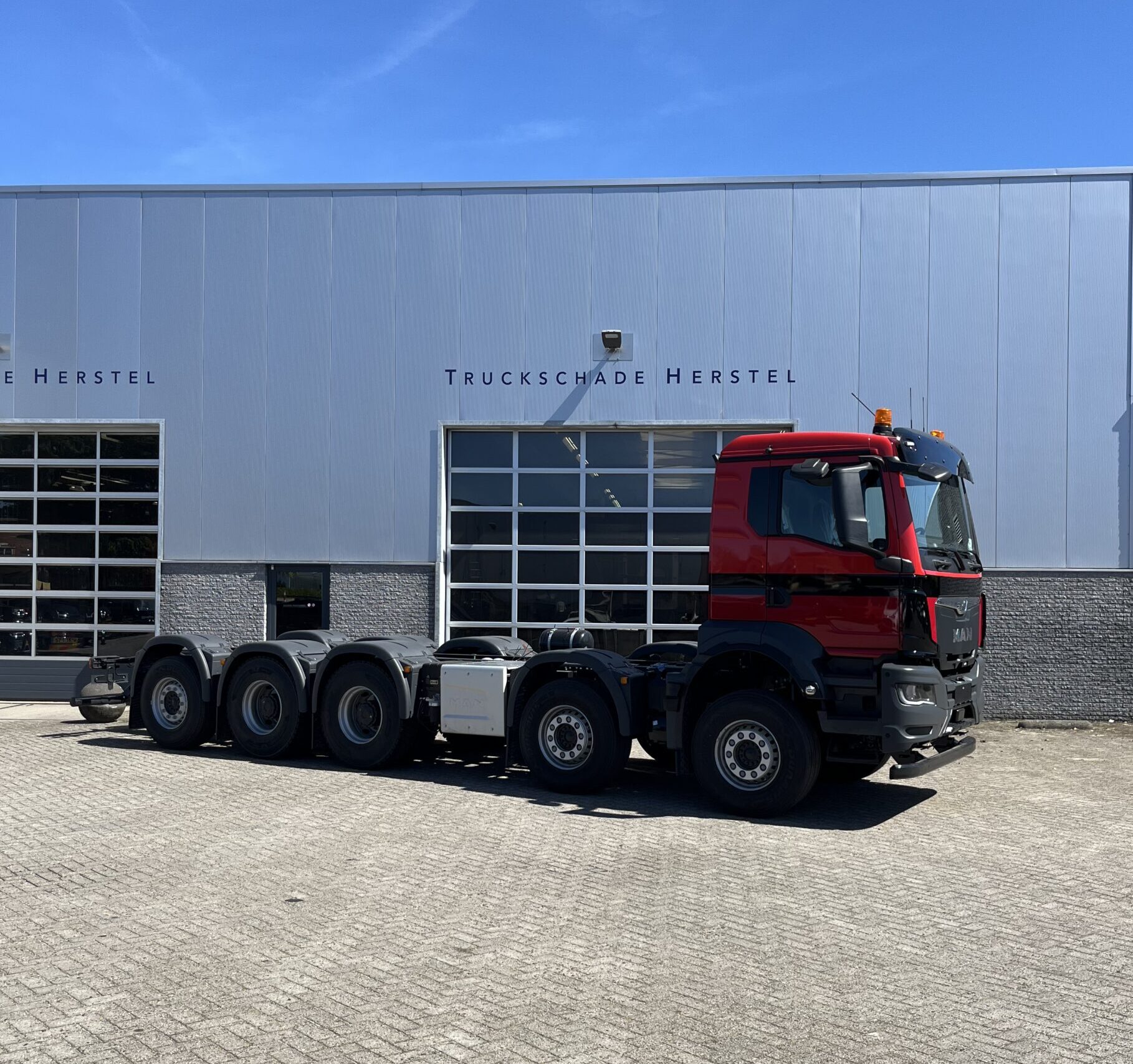 Vrachtwagen Dros Grondverzet Texel